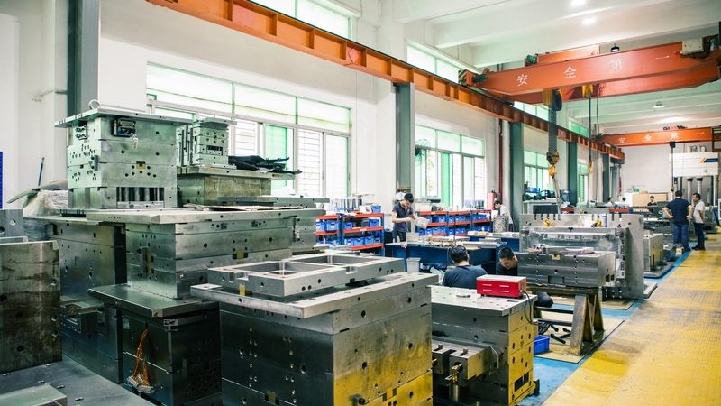 吸塑翻模与注塑工艺：解析两种模具技术的区别**