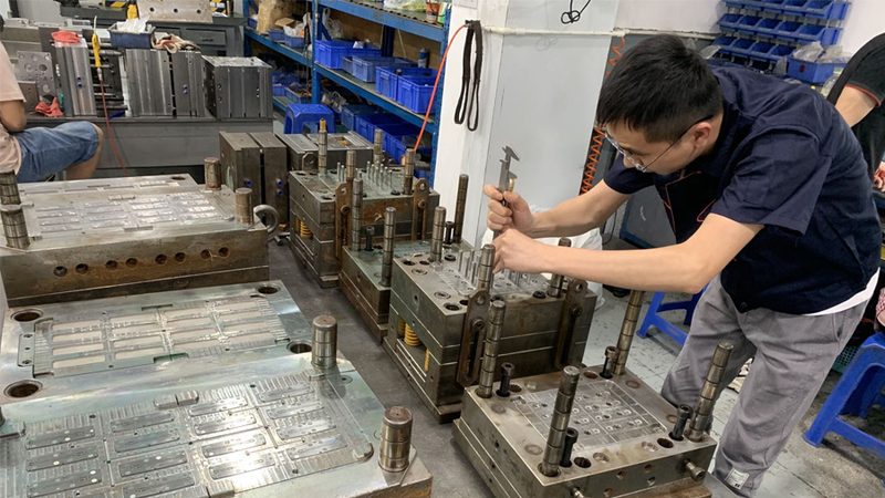 吸塑模具安装定制，揭秘其背后的技术奥秘